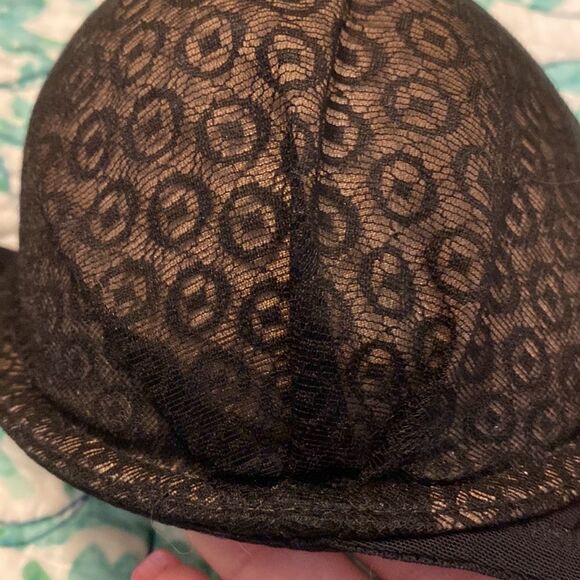 Victoria’s Secret black sheer bra - Picture 8 of 8